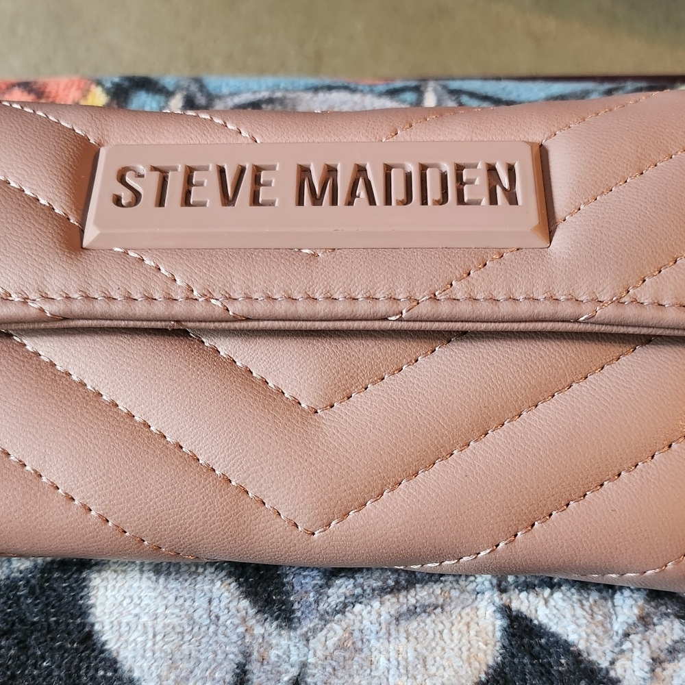 Steve Madden Women’s Brena Wallet (Rose)